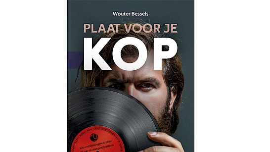 In de beroemde Wisseloord Studios in Hilversum is het boek ‘Plaat voor je Kop’ gepresenteerd. Dit boek, geschreven door journalist en muziekkenner Wouter Bessels, is een reis door de fascinerende wereld van pop, rock, soul, blues, jazz en elektronische muziek.